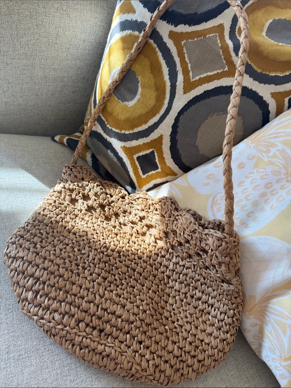 Handwoven Straw Shoulder Bag in Tan